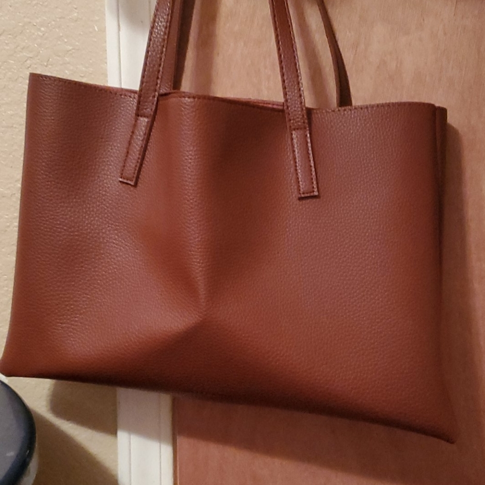 Purse - Picture 2 of 2